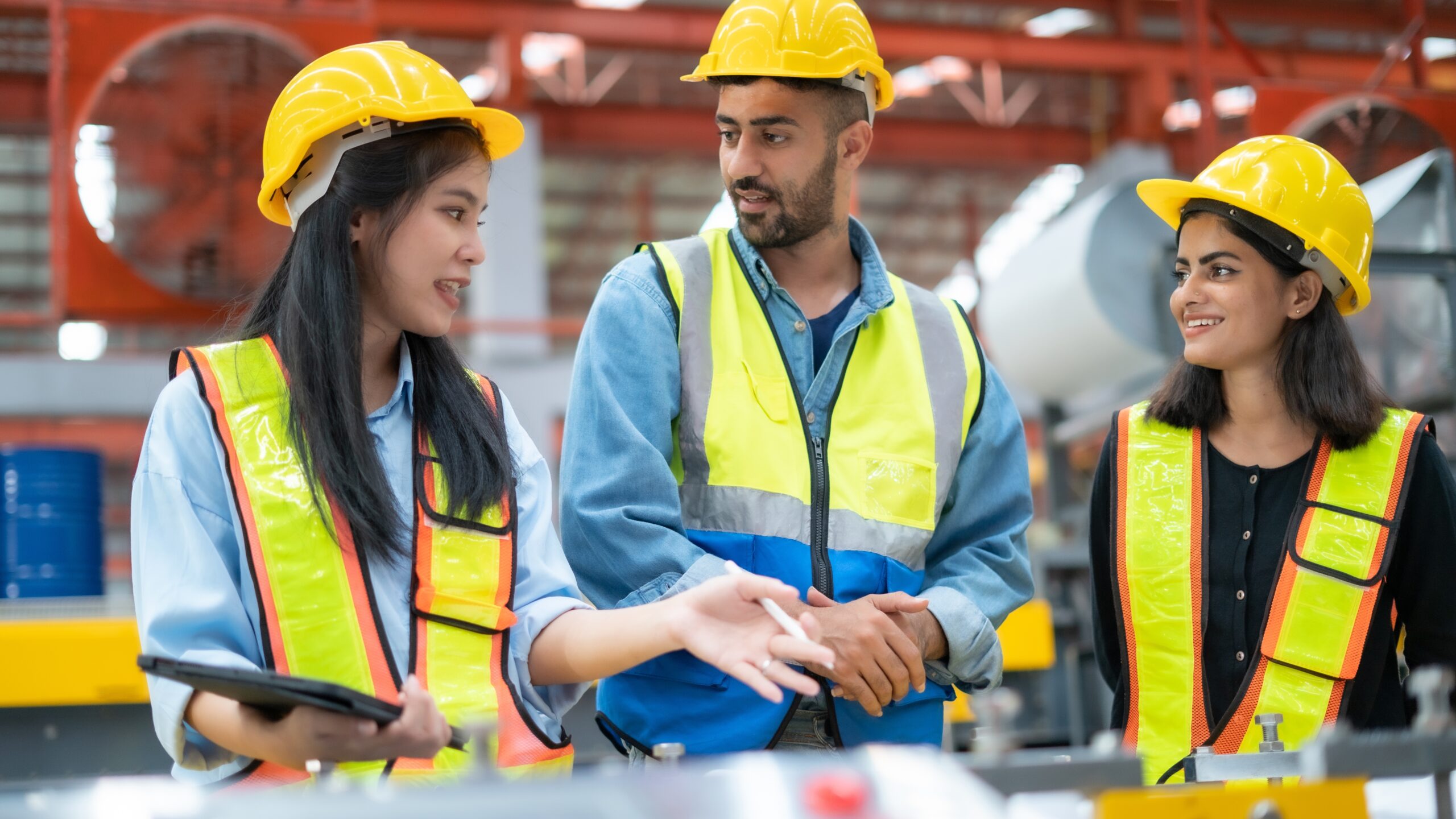 8 Proven Strategies to Keep Manufacturing Employees Motivated